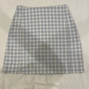 brandy melville cara skirt